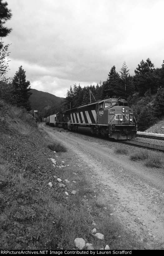 CN 5543 Westbound 